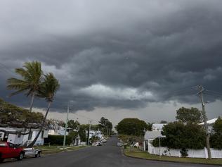 Storm front passes through Kedron. Pic: Josh Woning.