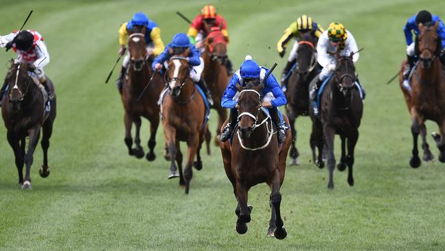 Ray Thomas ranks Winx’s Cox Plate win as the best he has ever seen