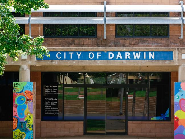 City of Darwin announces it will close its doors to the public at 5PM TodayPicture GLENN CAMPBELL