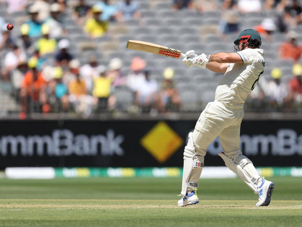 Mitch Marsh pulls to the boundary. Picture: Paul Kane/Getty Images