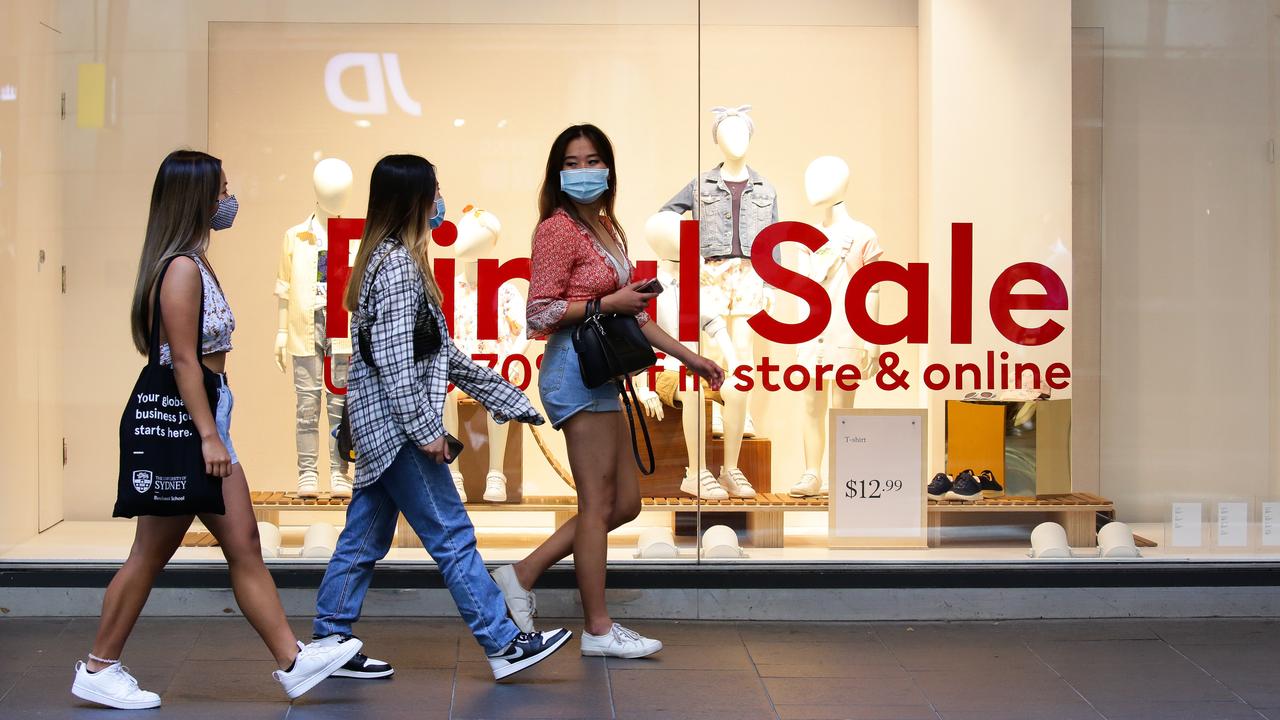 Shoppers who are willing to looking around online could uncover even bigger bargains. Picture: NCA NewsWire / Gaye Gerard