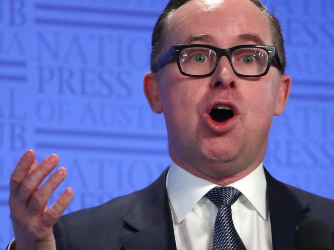 Qantas boss hits out at WA on live TV