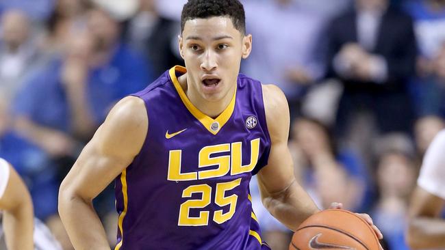 LEXINGTON, KY - MARCH 05: Ben Simmons #25 of the LSU Tigers dribbles the ball in the game against the Kentucky Wildcats at Rupp Arena on March 5, 2016 in Lexington, Kentucky. Andy Lyons/Getty Images/AFP == FOR NEWSPAPERS, INTERNET, TELCOS & TELEVISION USE ONLY ==