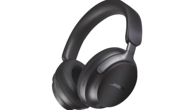 Save $154 on Bose QuietComfort Ultra Headphones. Picture: The Good Guys