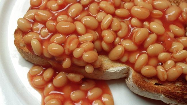 13/02/2002. Heinz organic baked beans in tomato sauce. Toast. Bread.