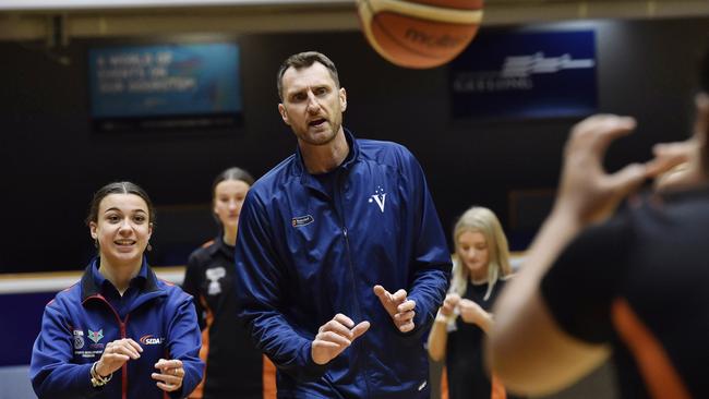 Australian basketball legend Chris Anstey. Picture: Alan Barber