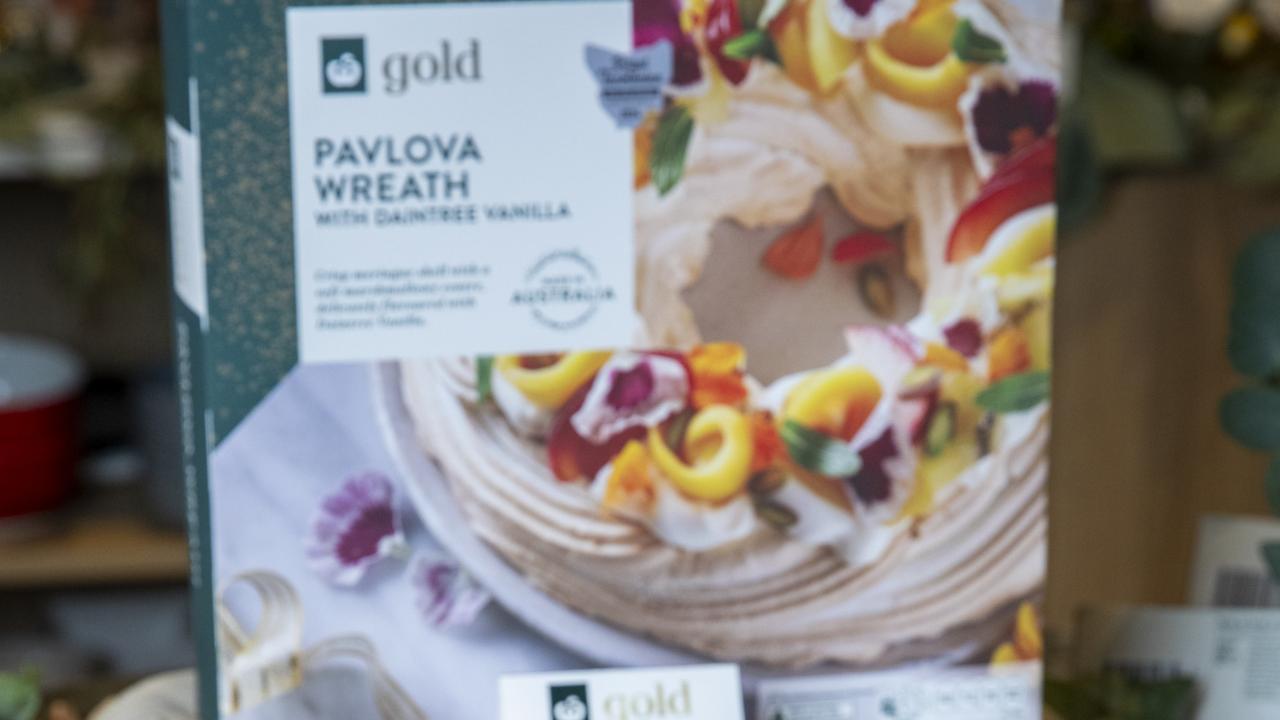 Woolworths Gold Pavlova Wreath with Daintree Vanilla will be available for consumers this Christmas. Photograph: Supplied Dallas Kilponen/Woolworths