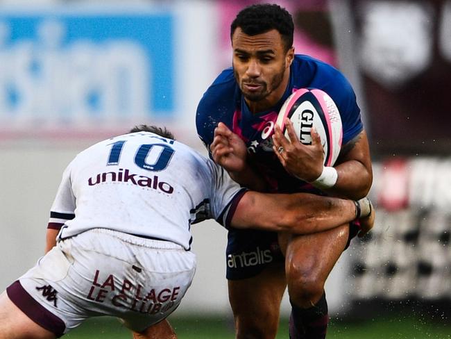 Stade Francais halfback Will Genia is in talks to return home.