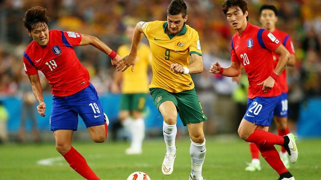 SYDNEY, AUSTRALIA - JANUARY 31: Tomi Juric of Australia in action during the 2015 Asian Cup final match between Korea Republic and the Australian Socceroos at ANZ Stadium on January 31, 2015 in Sydney, Australia. (Photo by Mark Nolan/Getty Images)