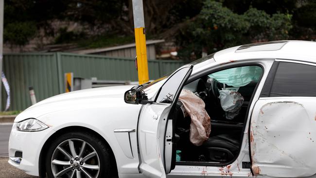 The cars collided on the Princes Highway on Sunday morning. Picture: NewsWire / Damian Shaw