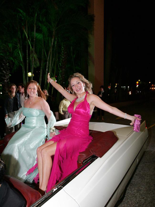 JUNE 06, 2004: Jaime Botteril, 16 and Begitta Stolk, 17 from Hillcrest Christian College at the Crowne Plaza in Surfers Paradise for their school formal. PicMike/Batterham - socials