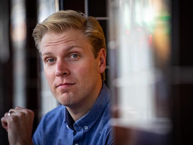 mark Humphries is the new host of Ten’s new quiz show, <i>Pointless </i>but away from the spotlight he’s a self-confessed homebody. Picture: Julian Andrews