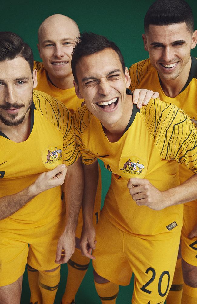 Socceroos unveil World Cup strip   — Australia's leading news  site