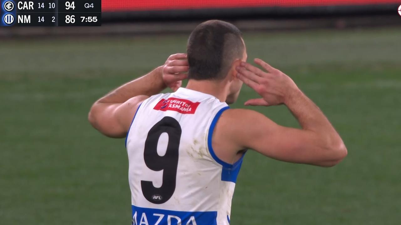 Davies-Uniacke couldn't hear. Photo: Fox Sports