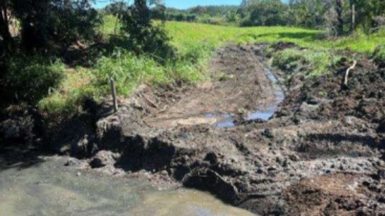 The Albert River sewer leak - this is the Gold Coast City Council pipe leak.