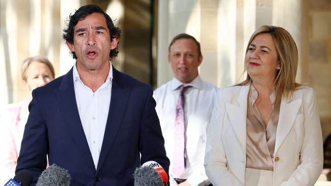 Former NRL player Johnathan Thurston and Queensland Premier Annastacia Palaszczuk. Picture: NCA NewsWire/Tertius Pickard