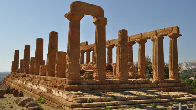 The rmains of the Temple of Hera Lacinia in the Valley of the Temples in Agrigento, Sicily.