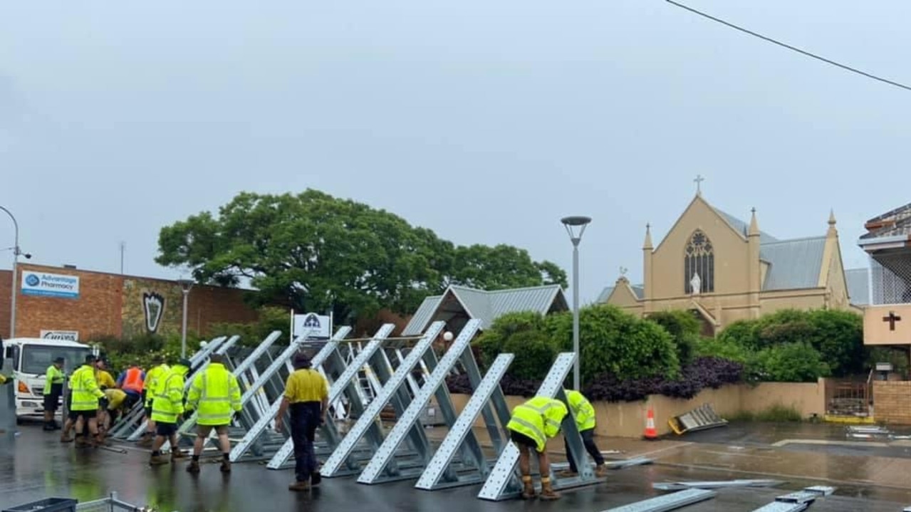 The levee being constructed in Maryborough's CBD.