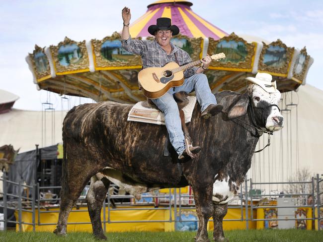 Animal Wrangler Lachie Cossor riding his Brahman Bull Jigsaw. Picture: David Caird