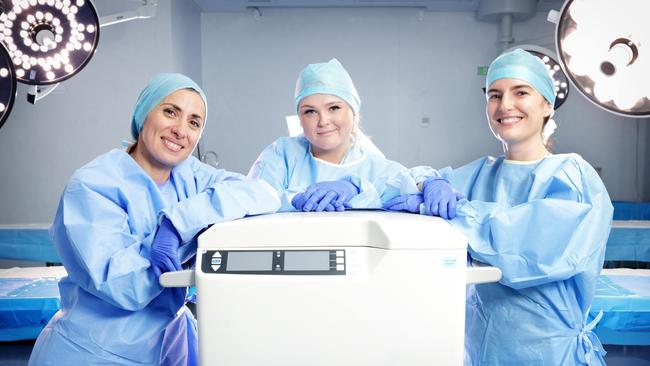 Dr Gabrielle Abbate, Dr Molly-rose McInerney and Dr Sandra Parker with the HOPE perfusion box. Picture: Steve Pohlner