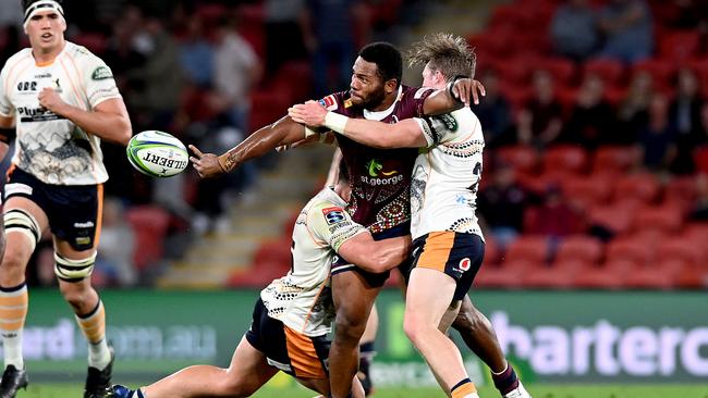 Filipo Daugunu offloads mid tackle on Saturday. Picture: Getty Images