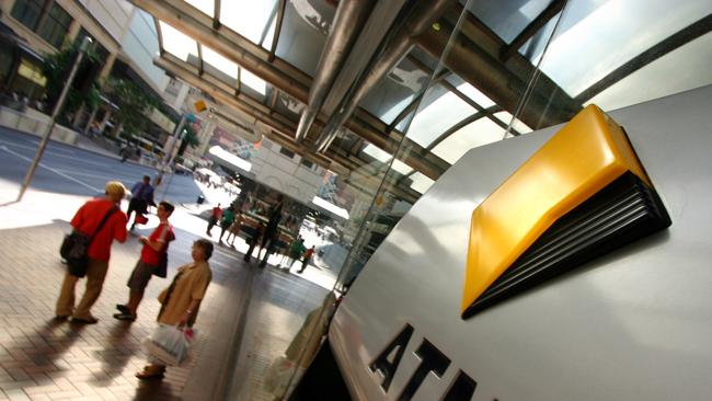 Commonwealth Bank (CBA) branch at cnr of Queen and Edwaed streets, Brisbane. ATM. Automatic teller machine. Banking. Logo.