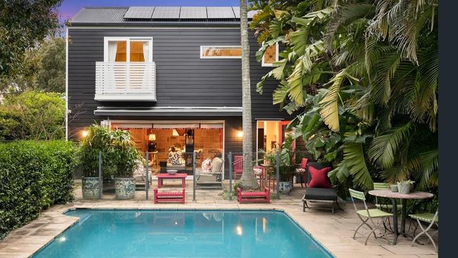 Woollahra rug traders Robyn Cosgrove and her husband Trevor have sold their weekender, Magnolia Cottage, one of Newport’s original houses, to Israel Santos, the recently appointed CFO, consumer and business banking at Westpac. Picture: realestate.com.au