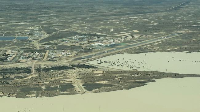 Queensland floodwater adjacent to Moomba. Picture: Trevor Wright