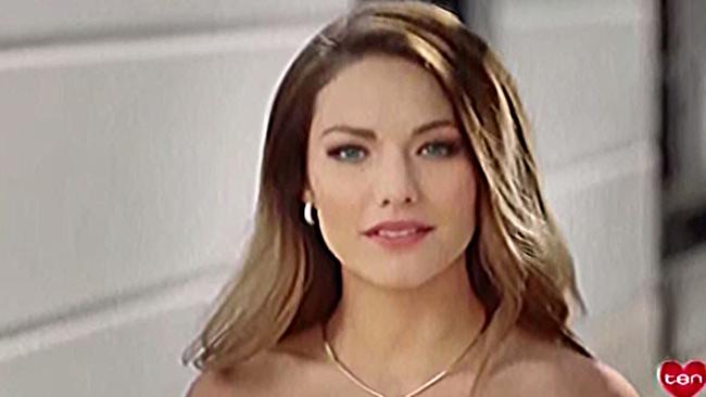 Sam Frost Debuts As The Bachelorette Daily Telegraph 8569