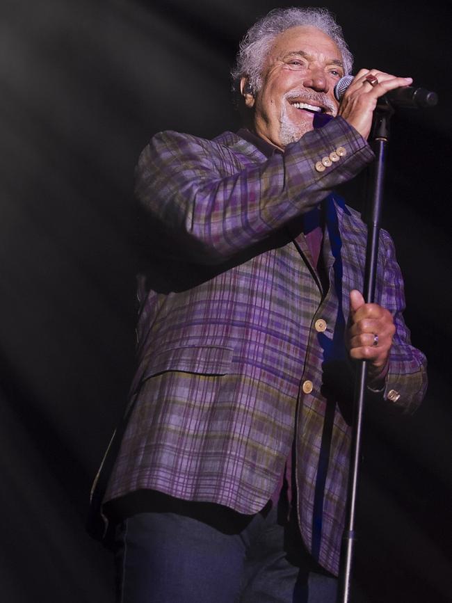 Welsh singer Tom Jones at Bluesfest 2016