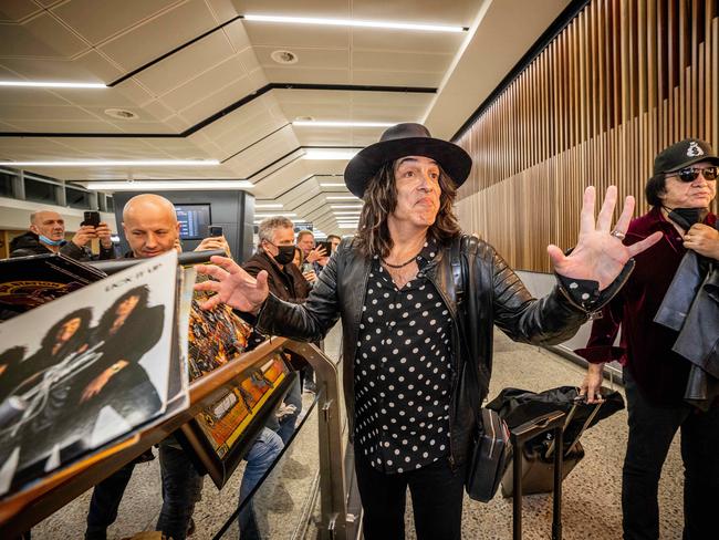 Paul Stanley signs autographs for fans upon arrival at Melbourne Airport to begin the Australian leg of the End of the Road Tour. Picture: Jake Nowakowski