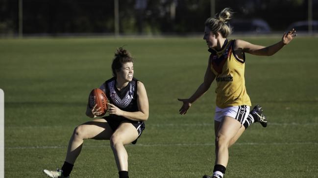 Stephanie Walker in action for Adelaide University. Picture: Supplied, James Peter.