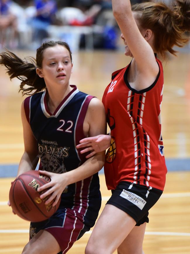 Action from the 2019 Victorian Under-18 Country Championships: Picture: Basketball Victoria/Sport in Focus