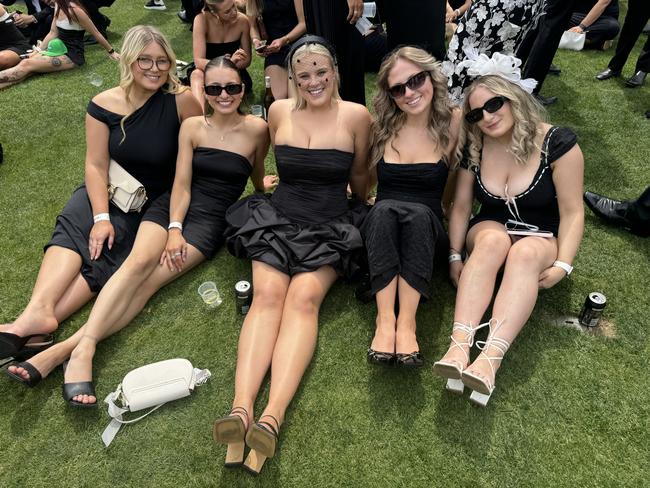 Brooke Thompson, Eleanor Andre, Lily Callaway, Ella Gates and Nicola Bryce at Flemington for Derby Day on November 2, 2024. Picture: Phillippa Butt