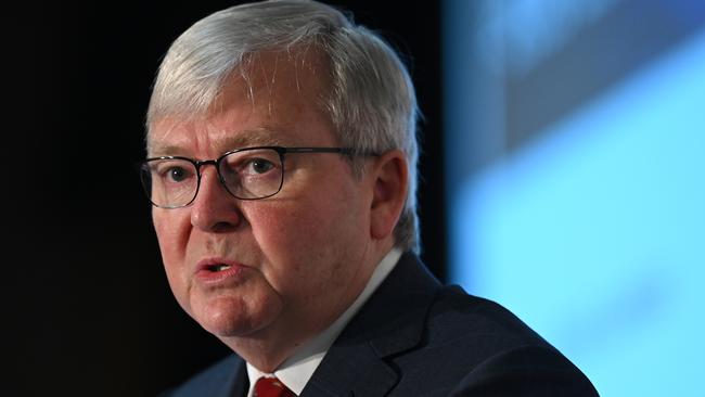 It now suits Kevin Rudd to forget the skin-crawling lengths he once went to ingratiate himself with the same News Corp he now demands be brought to heel. Picture: AAP