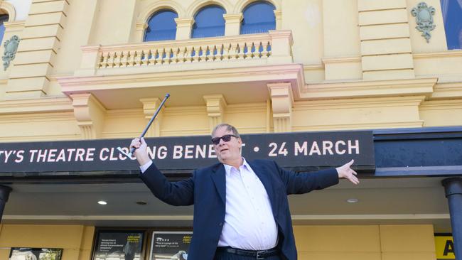 Peter Goers at Her Majesty's Theatre in March. (AAP Image/ Brenton Edwards)