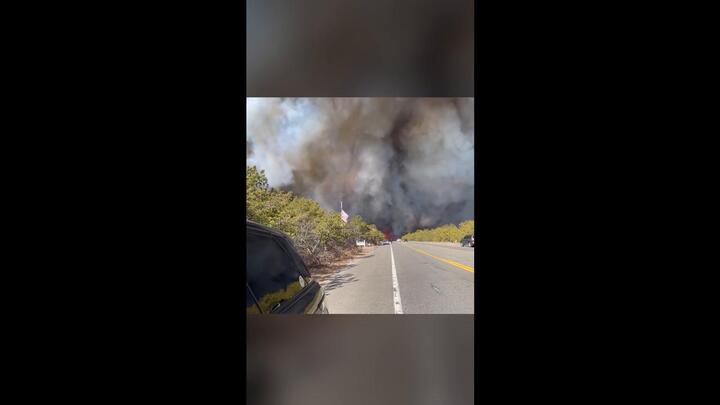 Shocking video shows massive flames from Long Island brush fire on Riverhead Road