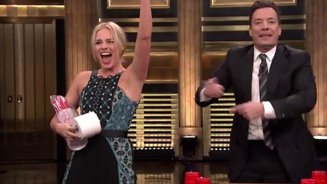 Margot Robbie outdrinks Jimmy Fallon on The Tonight Show | news.com.au ...