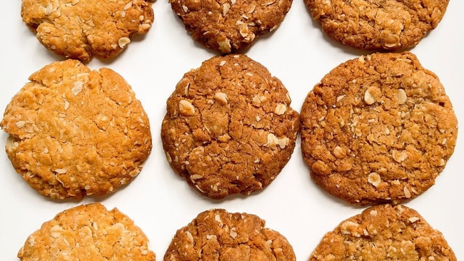 Anzac biscuits crunchy vs chewy