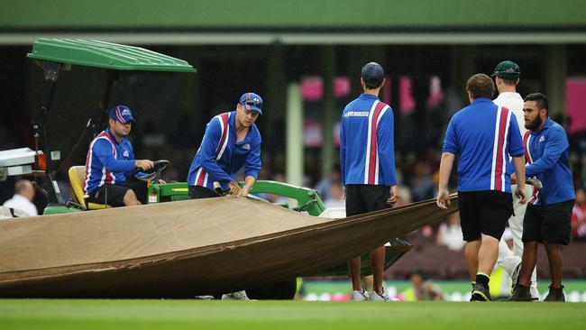 The SCG is under pressure from the AFL to install a drop-in pitch.