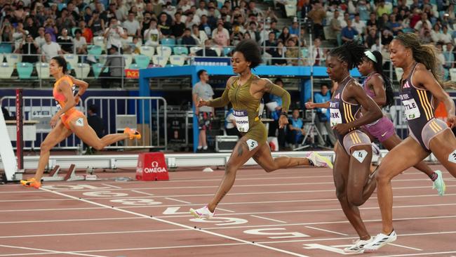 Lewis claims a narrow victory over Richardson from lane nine in her Diamond League debut. Picture: Supplied