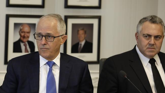 Malcolm Turnbull and Joe Hockey participate in the Cyber Dialogue roundtable in Washington in 2018.