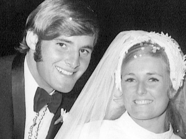 undated copypic of wedding of Chris Dawson & Lynnette (Lynette) Joy  (nee Simms ??) - Lynnette went missing in 1982 she was 34 - an inquest pointed to Chris as a murder suspect. crime qld weddings headshot