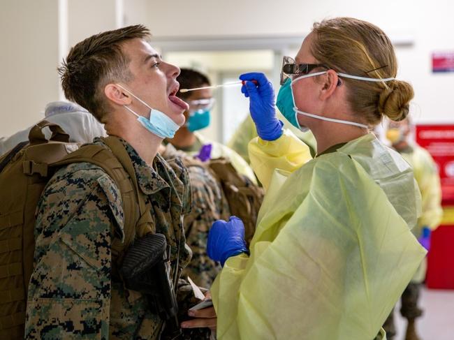 Final wave of US Marines arrive in Darwin, await COVID test results