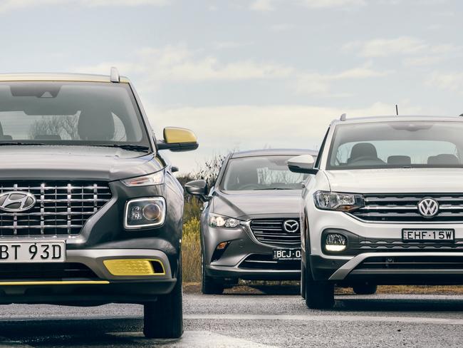 Photo of three-way comparison test between the Hyundai Venue, Mazda CX-3 and Volkswagen T-Cross. Shot by Thomas Wielecki.