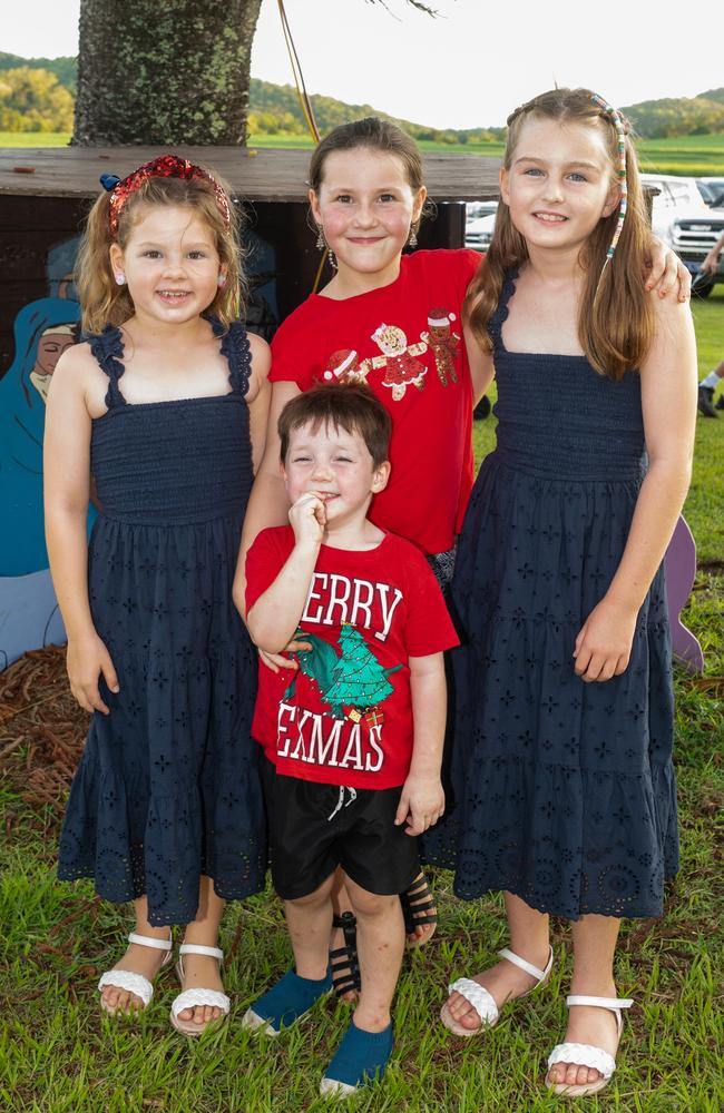 Neave Dunn, Chaz Fleming, Matilda Fleming and Aquilla Dunn at Habana Carols Under the Stars 2023. Saturday 23 December 2023 Picture:Michaela Harlow