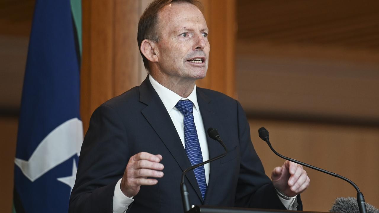 Abbott accuses Matt Kean of preselection ‘factional stitch up’