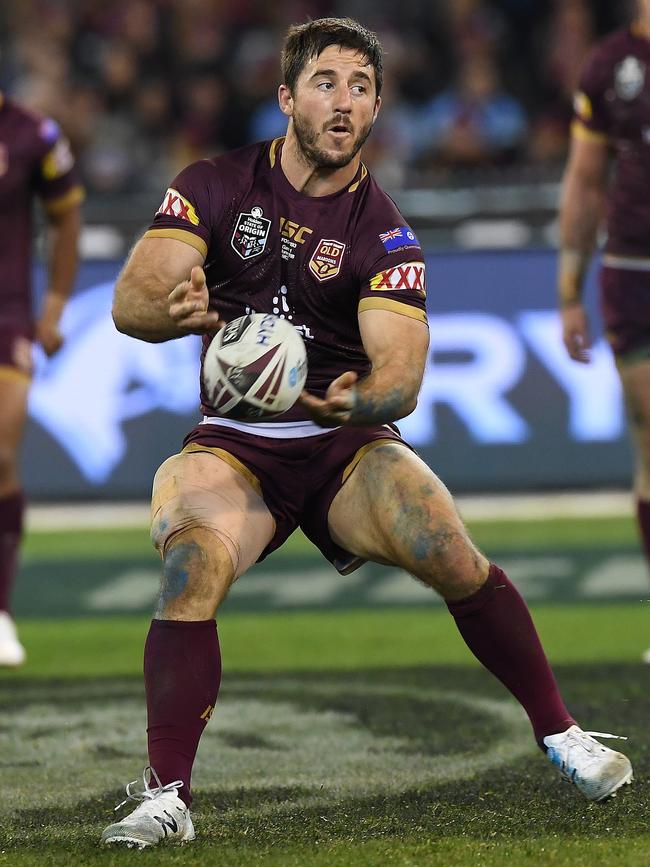 Ben Hunt in action in Origin I. Photo: AAP