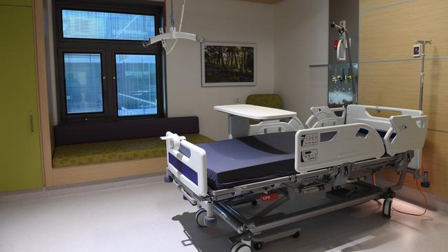 An empty hospital bed at the new RAH’s in-patient ward. Picture: Tricia Watkinson.