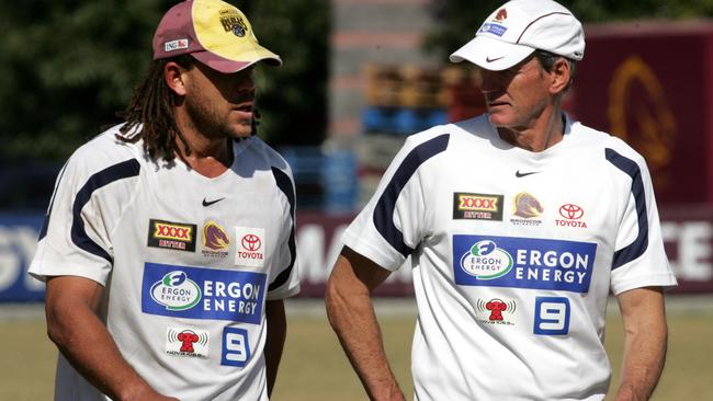 Broncos coach Wayne Bennett was close to Symonds, who died aged 46 over the weekend.